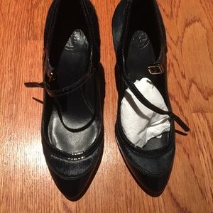 Tory Burch calf hair navy shoes